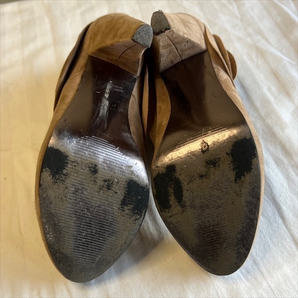 Steve Madden Cuddless Leather Suede Booties Taupe Tan Size 7.5 - Picture 6 of 9